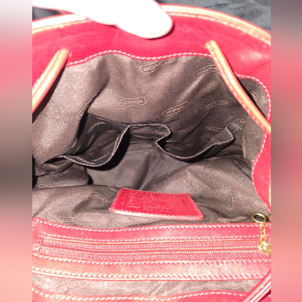 Coach VINTAGE LEGACY Red Glove Tanned leather backpack. EUC - Picture 16 of 16
